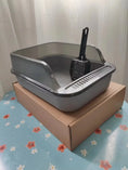 Bild in Galerie-Betrachter laden, EcoCat Litter Set: Large, Thickened Litter Box with High Fence & Scoop
